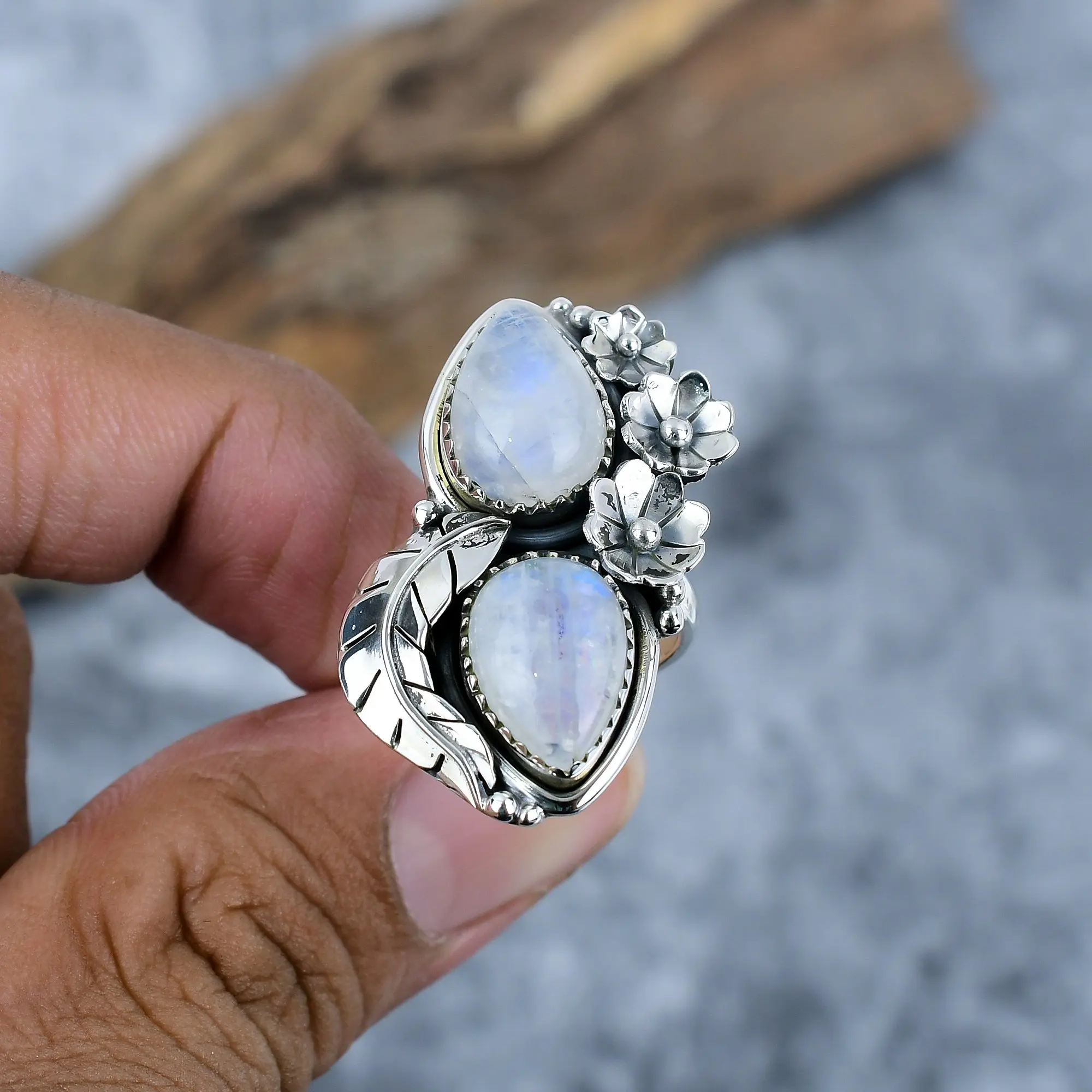 Celestial Glow: Handmade Moonstone & Sterling Silver Ring
