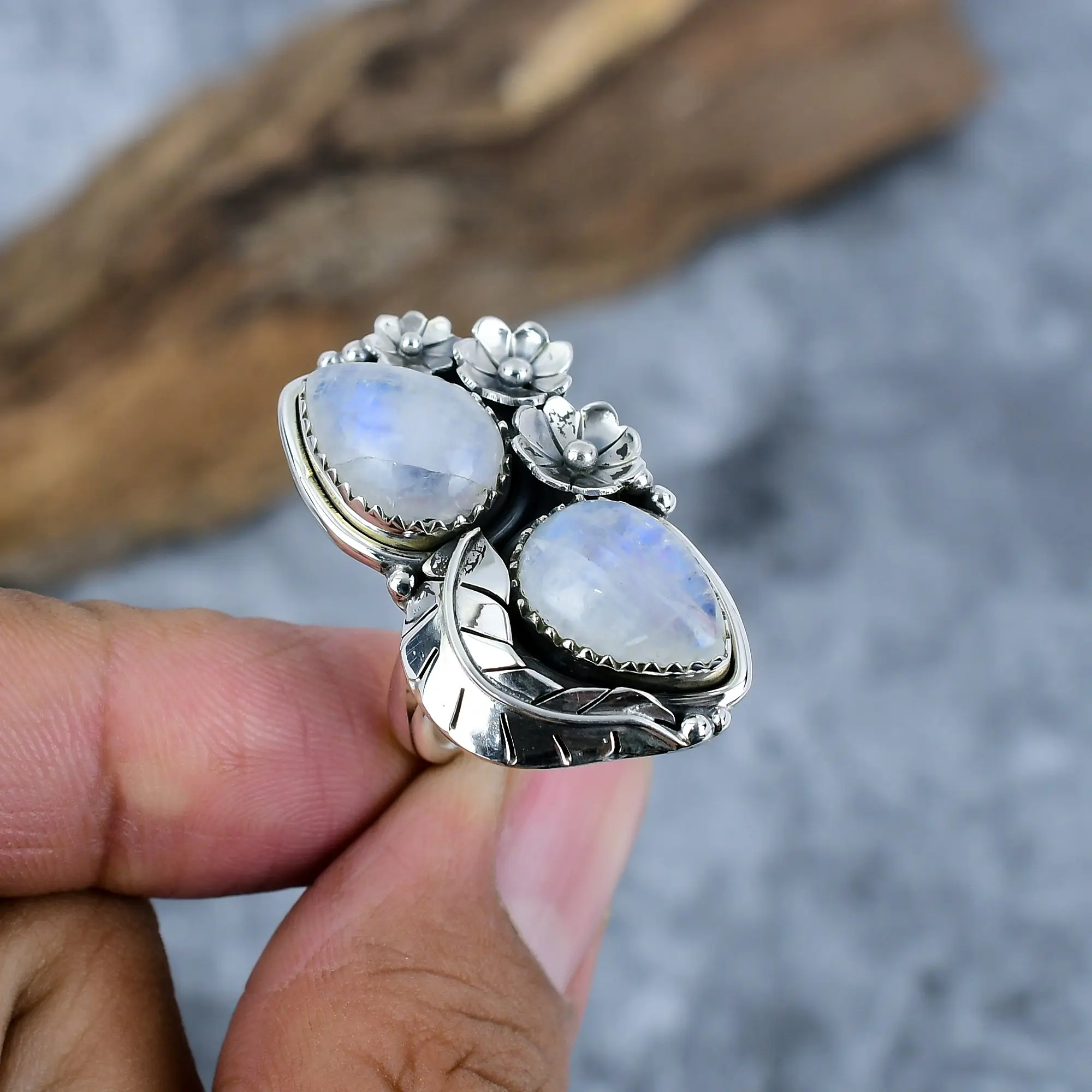 Celestial Glow: Handmade Moonstone & Sterling Silver Ring